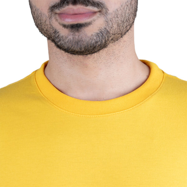 CAMISETA BASICA LISA AMARELO CANÁRIO - Image 4