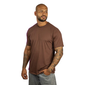 CAMISETA BASICA LISA MARROM