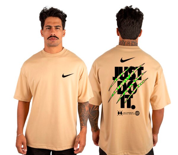 Camiseta Masculina Oversized Malhão Nike 8